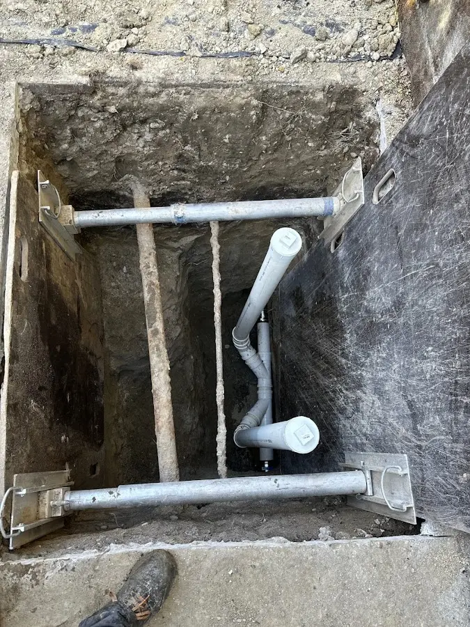 Experienced plumber completing Gas Line Repair work in Monona